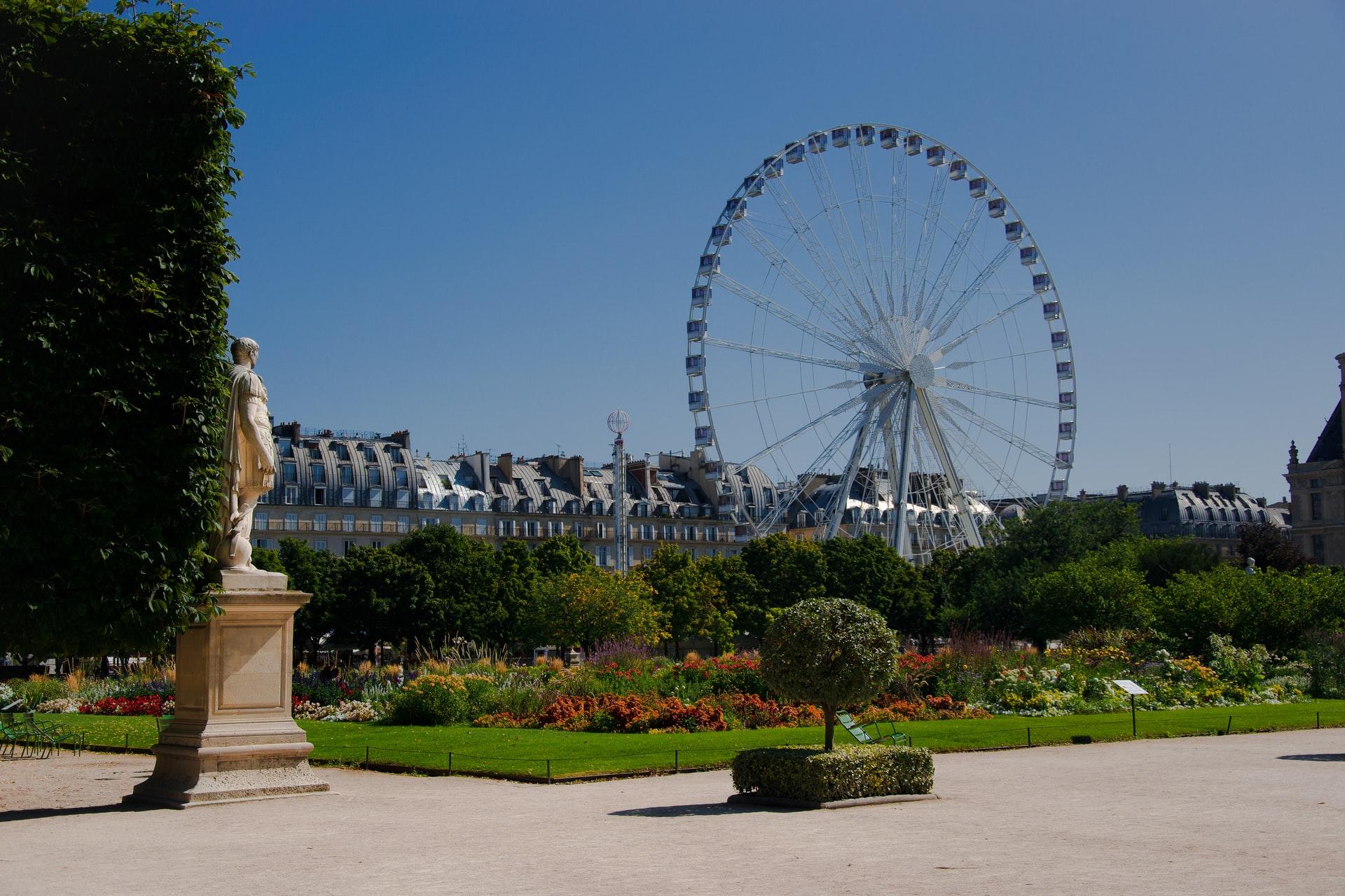 Une fête foraine familiale en plein cœur de Paris