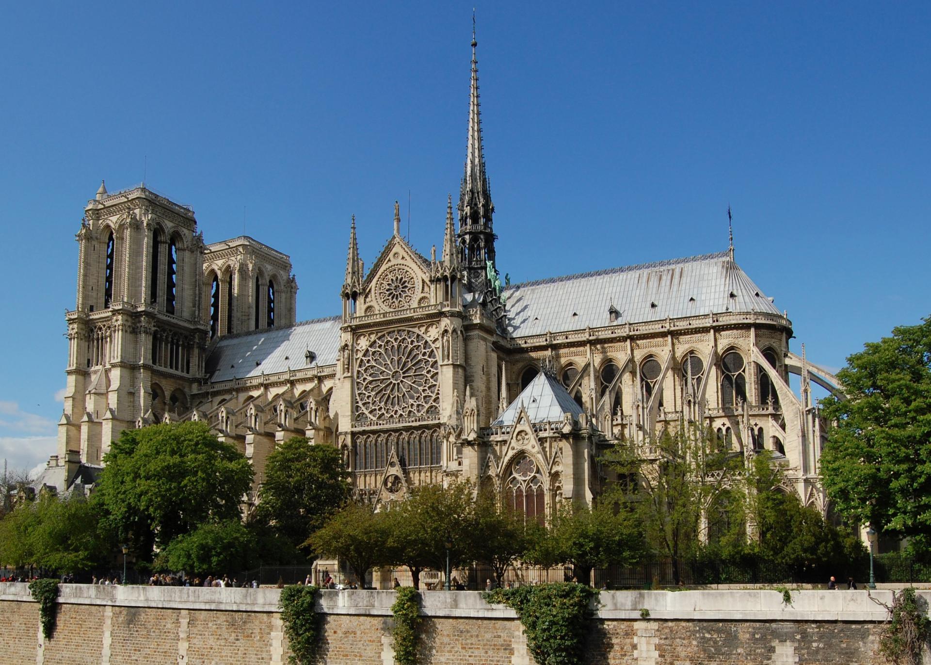 En balade sur l'île de la Cité pour la Saint-Valentin